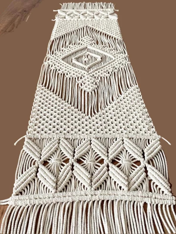 Handmade Macrame Table Runner For Dining Table - Leechoo